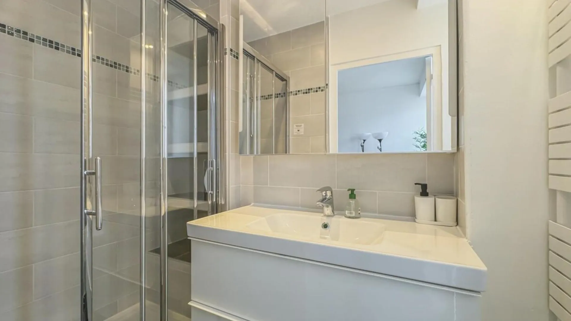 Flexliving - - Bateliere Holiday home Paris